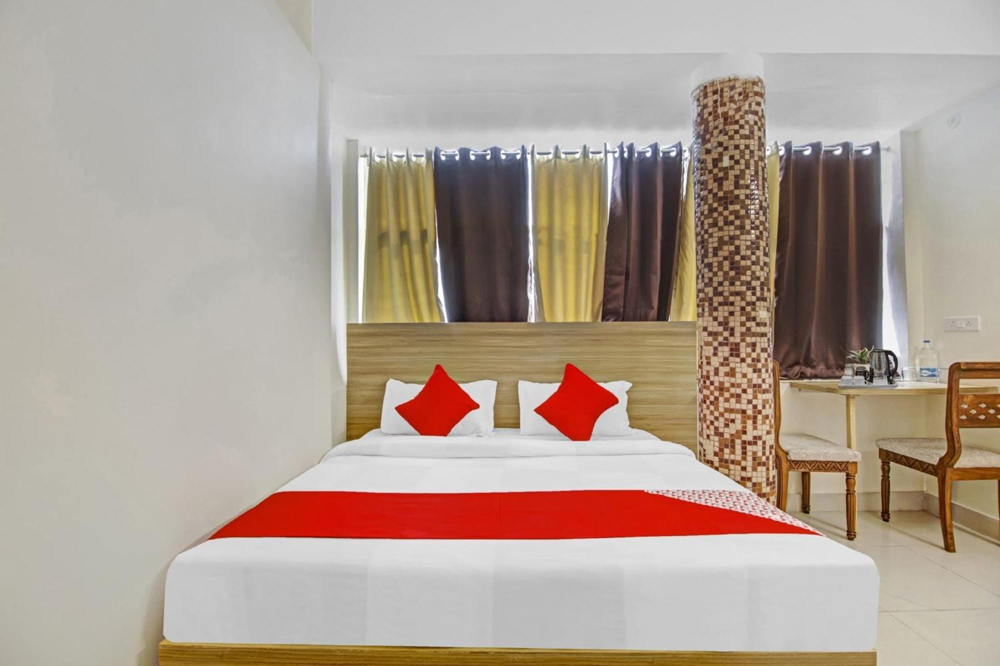 Oyo Flagship 80772 Hotel The Grand Rdc Ґазіабад Екстер'єр фото