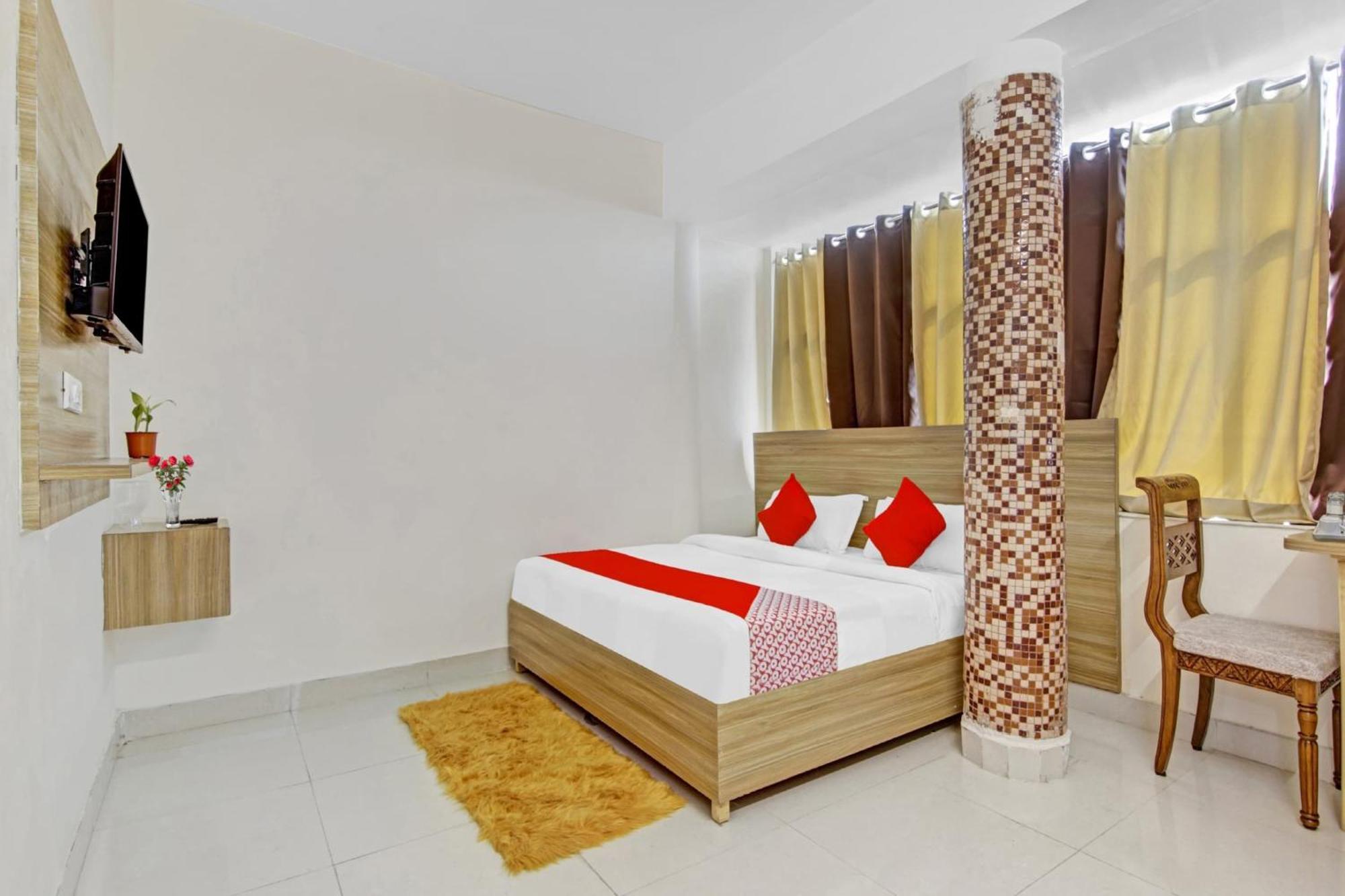 Oyo Flagship 80772 Hotel The Grand Rdc Ґазіабад Екстер'єр фото